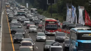 Cara Nyetir Mobil di dalam pada Jalan Beton pada waktu Mudik Lebaran