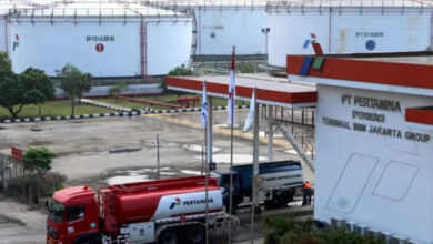 Geledah Depo Pertamina Plumpang, Kejagung Sita Belasan Dokumen hingga Elektronik
