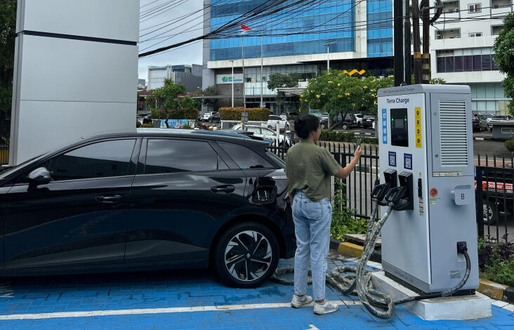 Instalasi DC Fast Charger Baru Hadir dalam area BYD Haka Auto