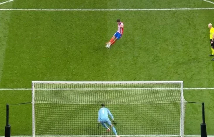 Kenapa Gol Penalti Double Kick Julian Alvarez Dianulir pada Adu Penalti Atletico Madrid vs Real Madrid?