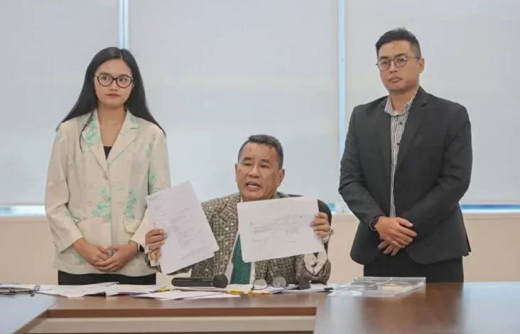 Simak pada tempat Sini! Hotman Paris Ungkap Kronologi Gugatan CMNP ke BHIT juga Hary Tanoesoedibjo yang Dinilai Tak Berdasar!