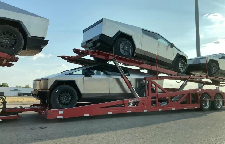 Turun 15 Persen, Saham Tesla Menukik Tajam