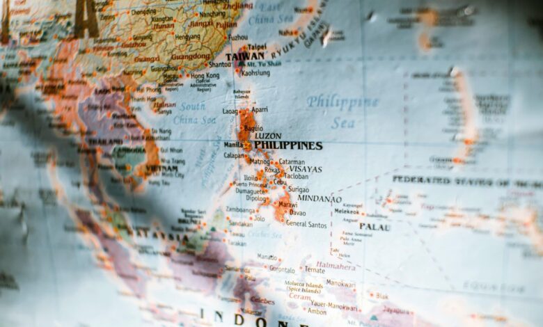 Mengenal batas wilayah Kontinen Asia kemudian keunikannya ke peta globus
