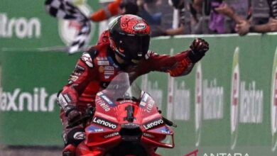 Bagnaia berjuang keras sekalipun finis pada urutan delapan sprint race