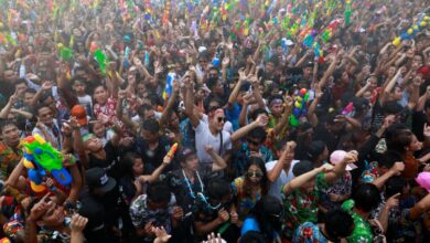 Mengenal Songkran, festival air terpopuler di Thailand