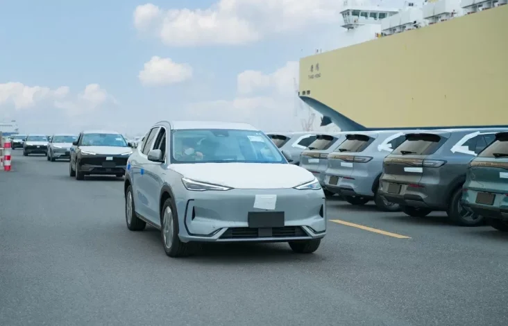 Mobil Listrik Punya Layar Canggih, ADAS, dan juga Kursi Pijat yang mana mana Bikin Pemudik Lupa Capek
