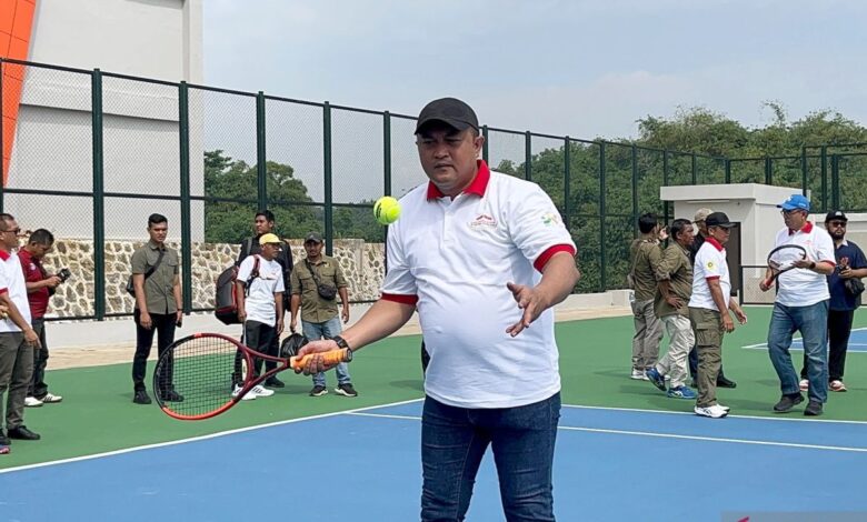 Kepala Wilayah Bogor resmikan Lapangan Tenis Kapten Muslihat ke Pakansari
