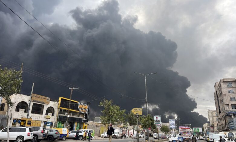 Serangan Lingkungan tanah tanah Israel Lumpuhkan Bandara Sanaa pada Yaman, 3 Orang Tewas